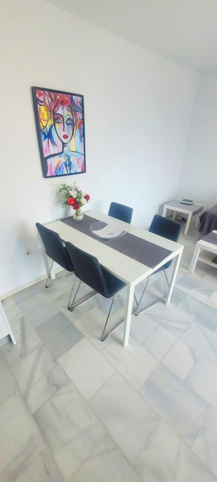 Delightful 2 Bed, Pueblo Evita Benalmadena Exterior photo